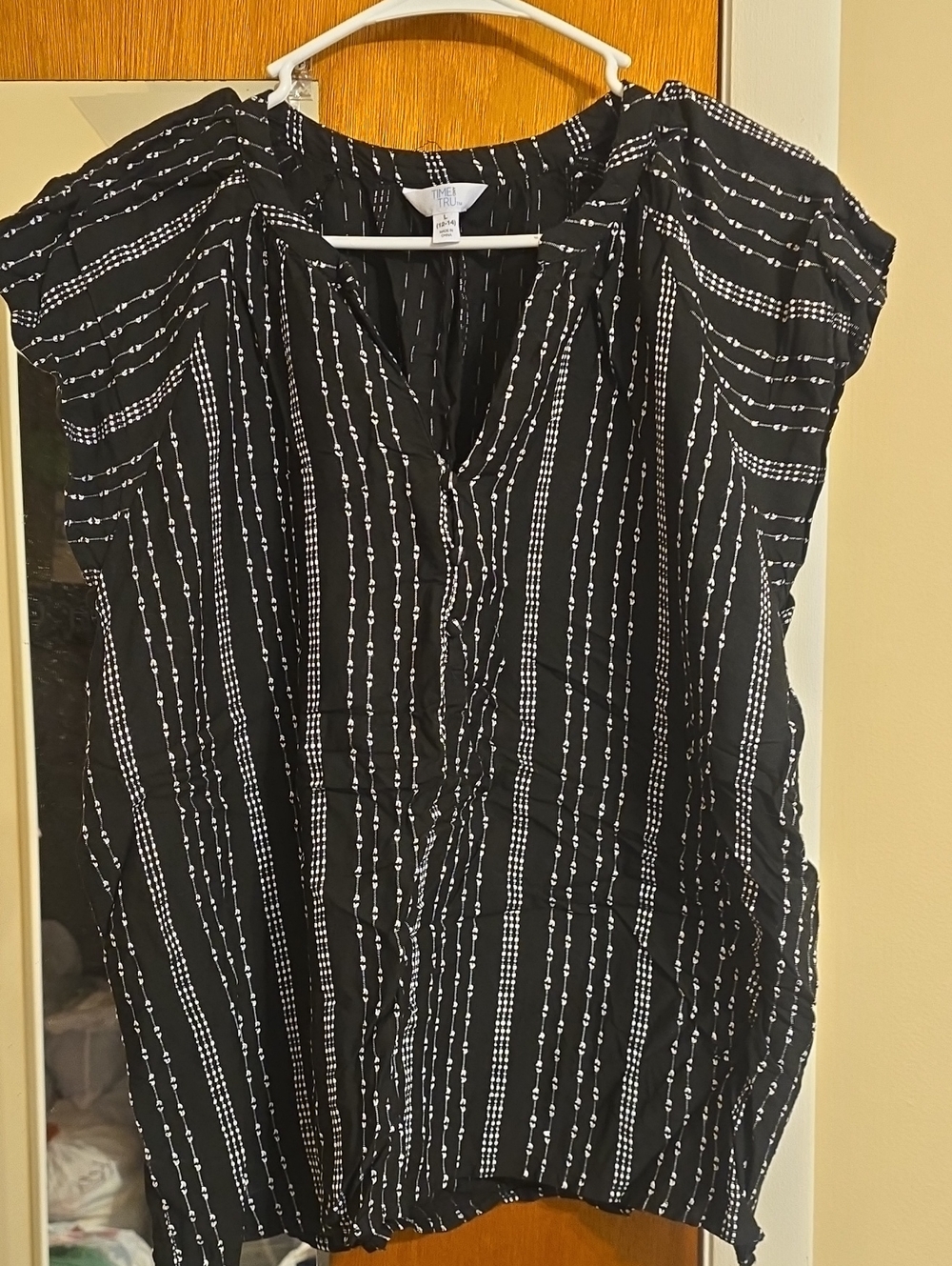 Time and Tru Black Short-Sleeve V-Neck Tunic with White Stripe Pattern